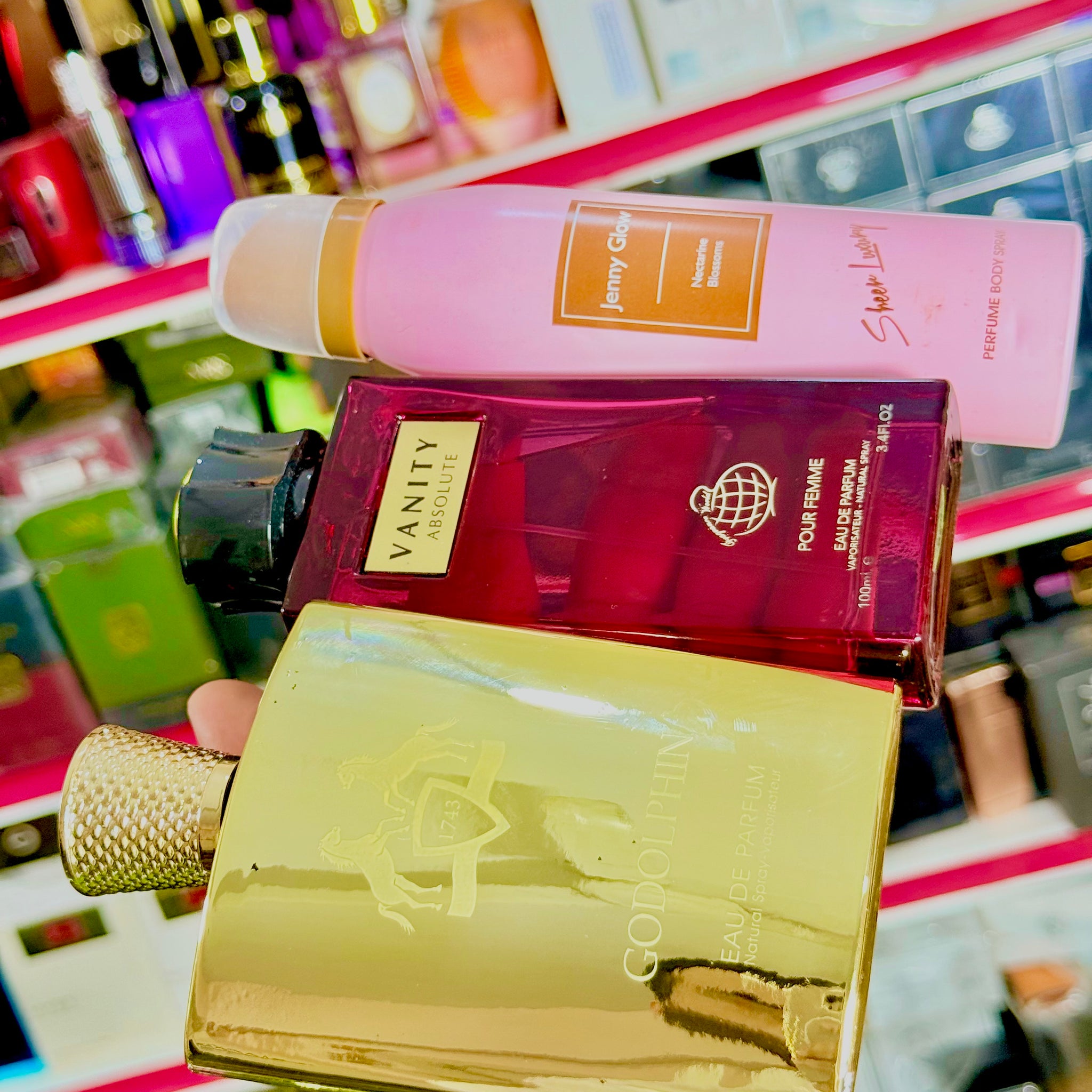 Go dolphin vanity perfume deal one perfuem spray gift (Allaow to open